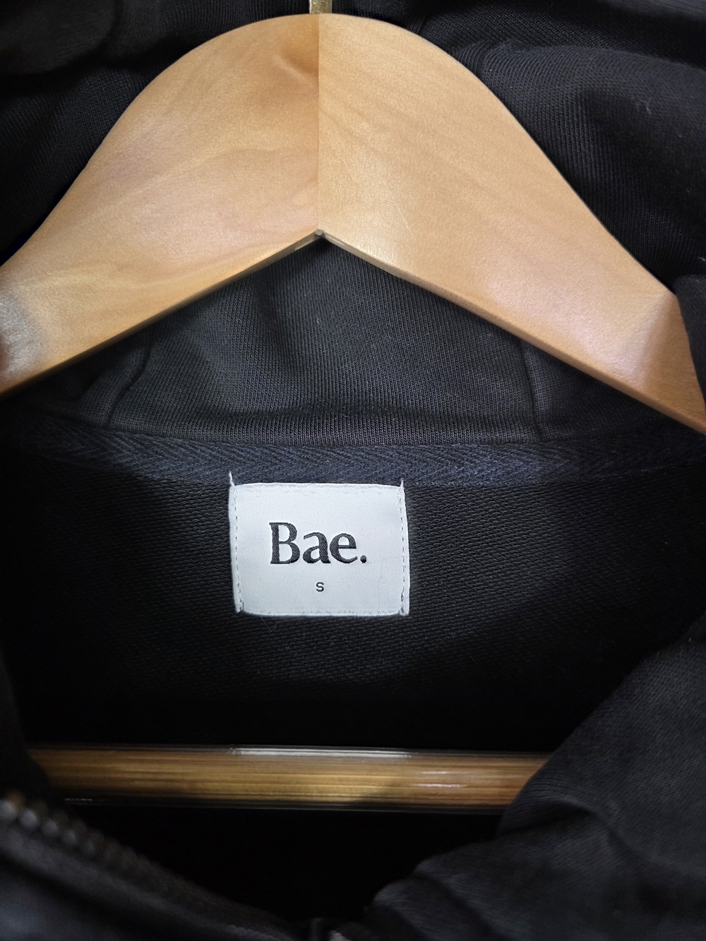Bae. Run With Me Hoodie maternity & nursing hoodie in black - Picture 7 of 11